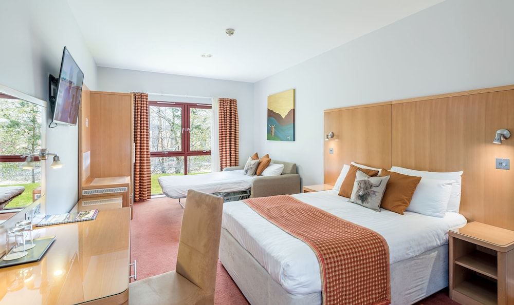 Suite, Ensuite (2 Adults & 2 Children )