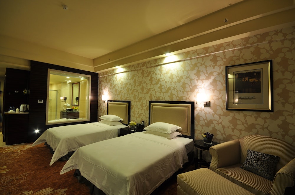Superior Twin Room photo 1