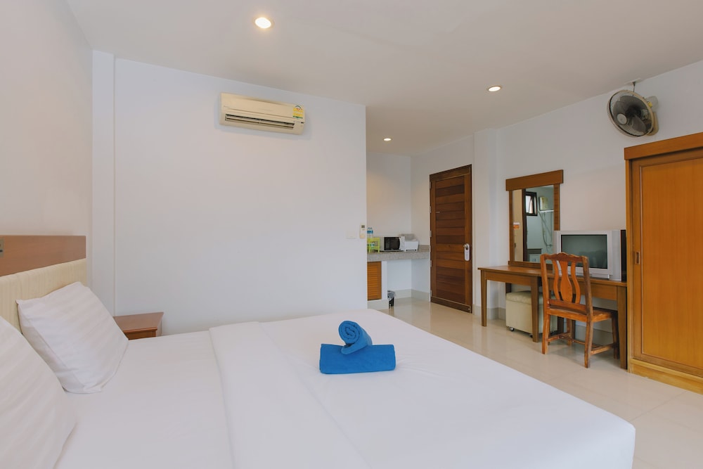 Double studio kitchenette with balcony - Photo 1