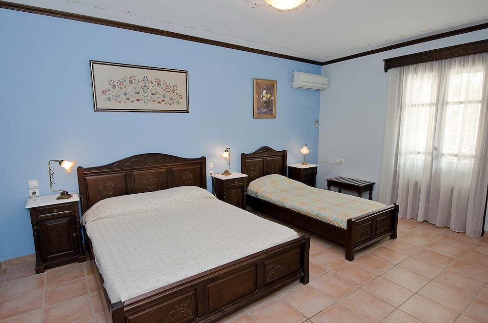 Grand Villa photo 2