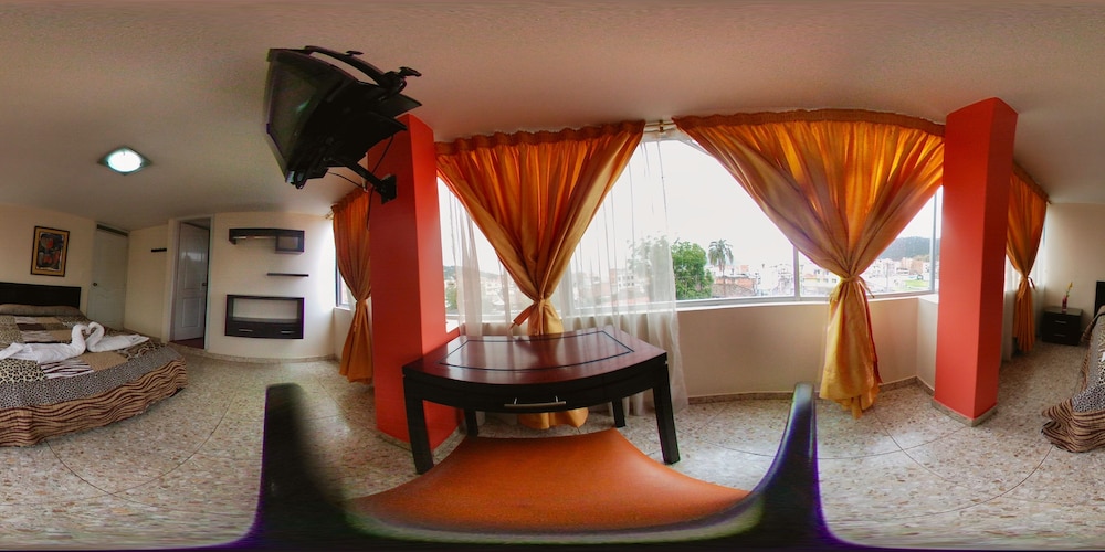 City Twin Room, 2 Twin Beds photo 2