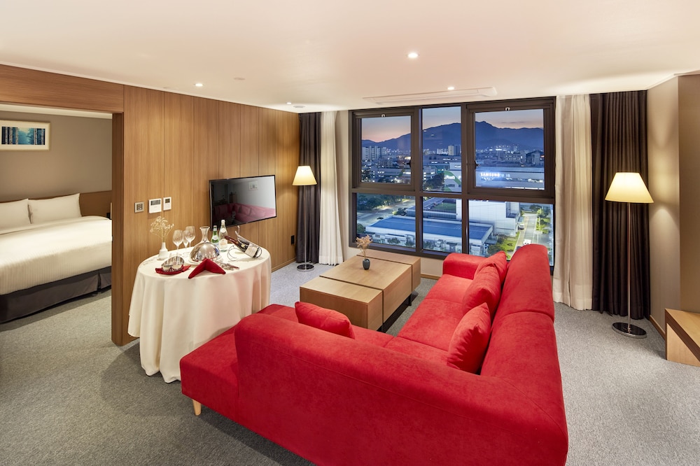 Business Suite, 1 Double Bed - Photo 1