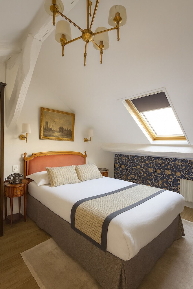Economy Double Room photo 1