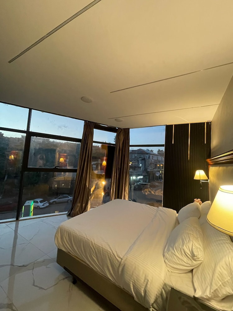 Basic Double Room, Garden View photo 3