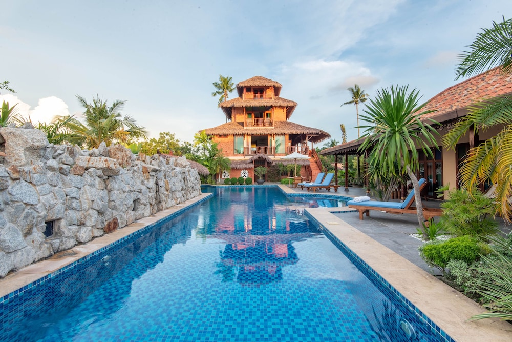Royal Orchid Villa - Photo 25