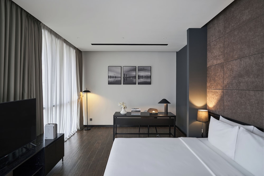 Duplex Suite - Photo 3