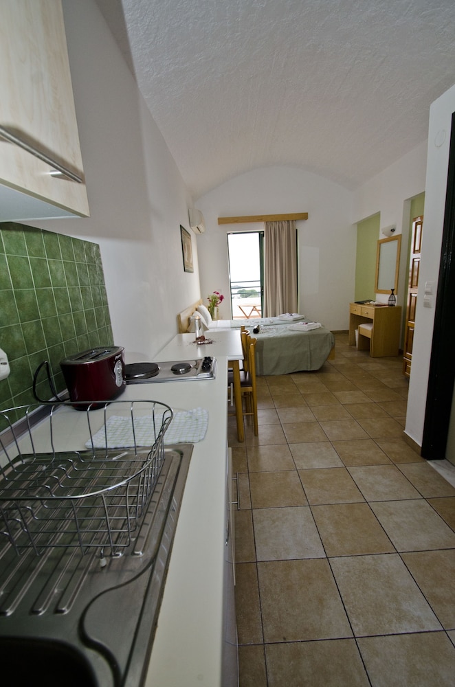 Standard room with kitchenette photo 2