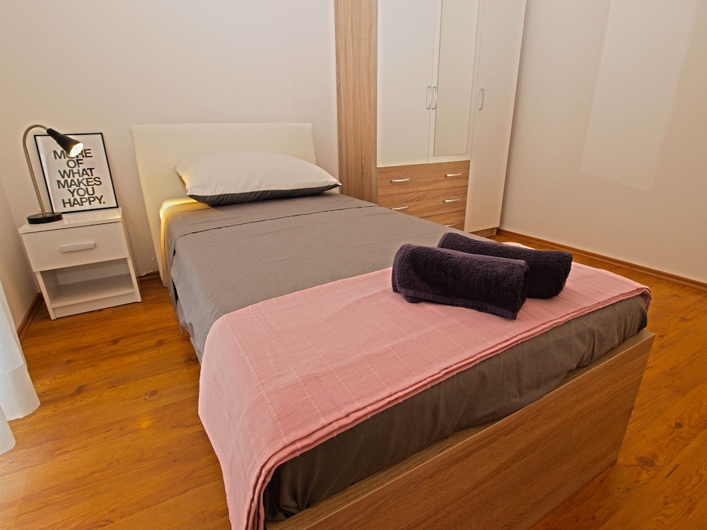Standard House, 3 Bedrooms (0275)