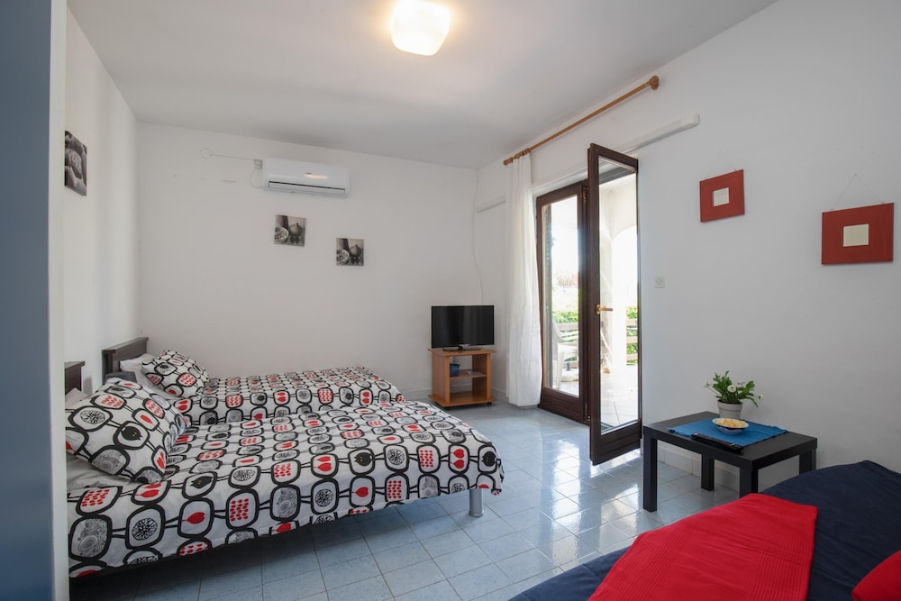 Family Apartment, 2 Bedrooms (Apartman Brankica 2 Island Krk)