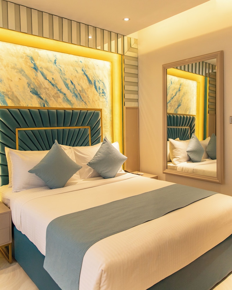 Standard Double Room, City View photo 1