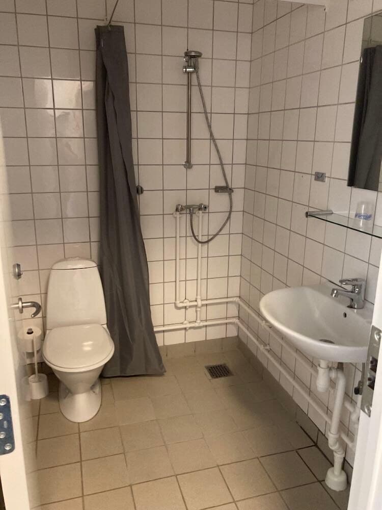 Basic Room photo 3