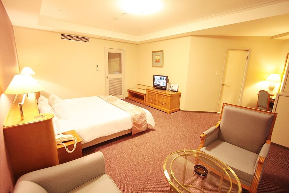 Deluxe Double Room, Non Smoking - Photo 2
