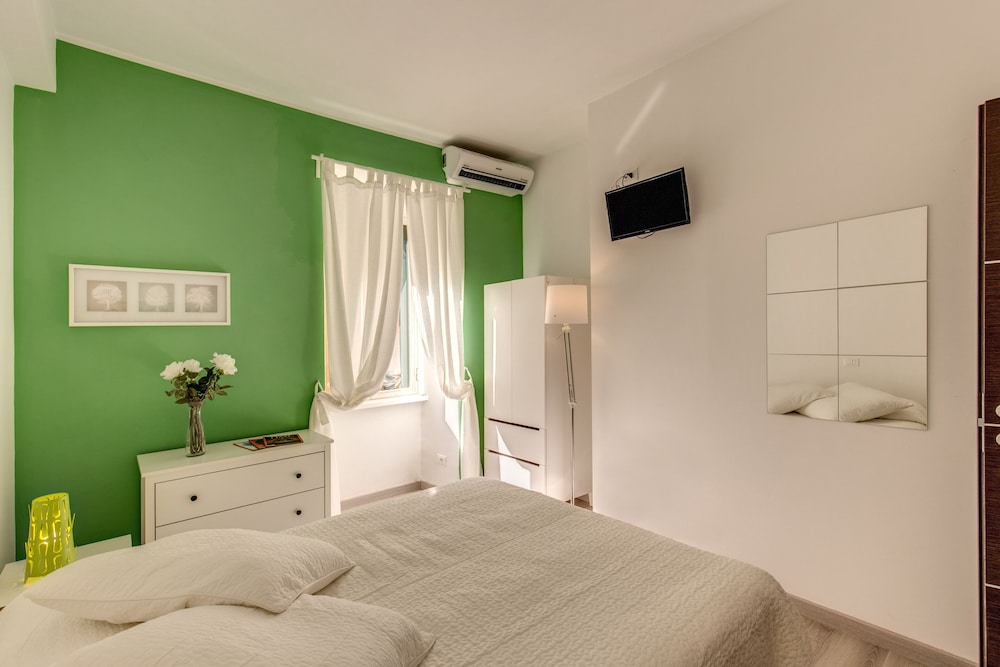 Economy Room (via Gallia 96) photo 3