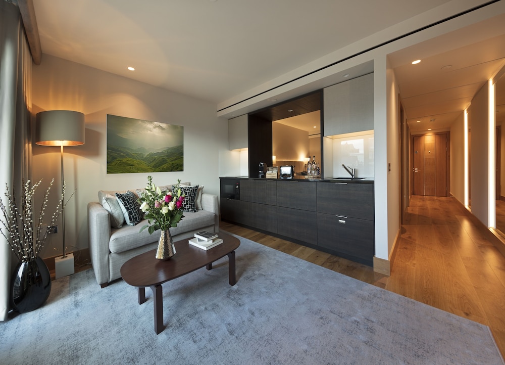 Executive Suite photo 1