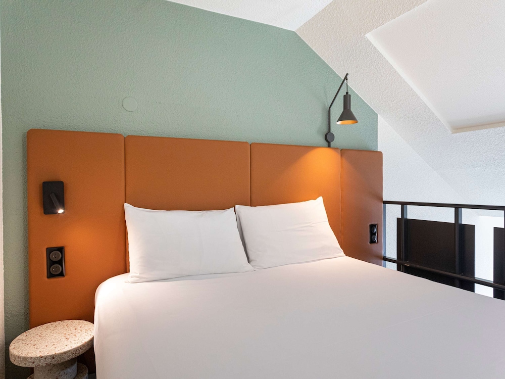 Superior Room, 1 Double Bed with Sofa bed - Photo 7