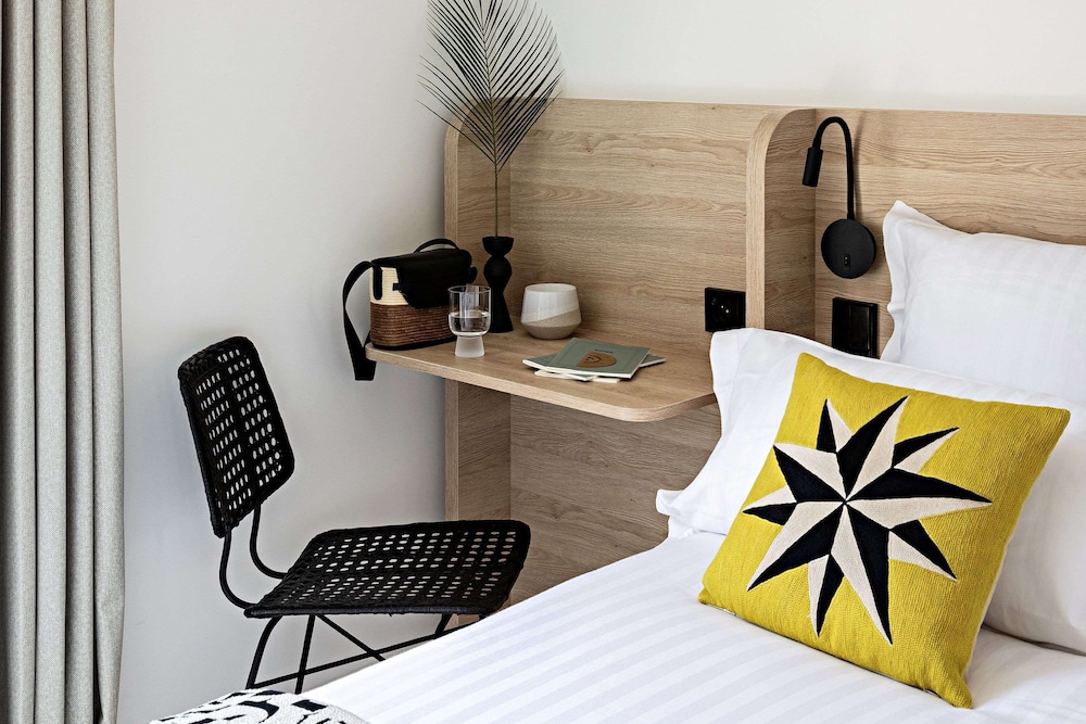 Classic Room, 1 Double Bed, Non Smoking, Balcony - Photo 1