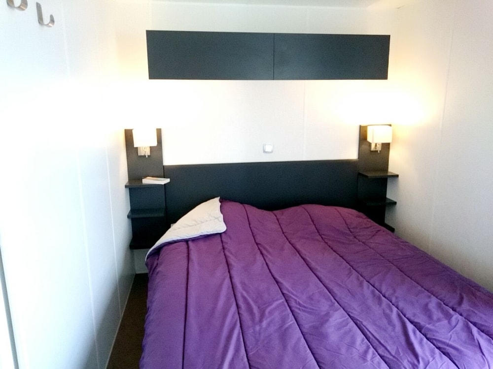 Comfort Mobile Home - Photo 1