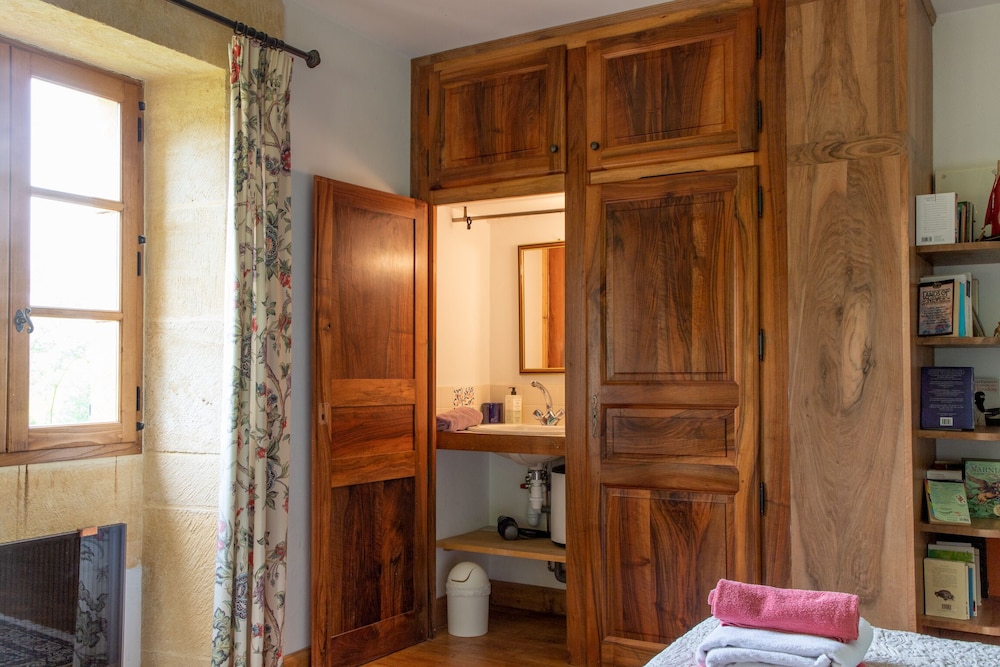 Luxury Double Room, Ensuite, Garden View photo 3