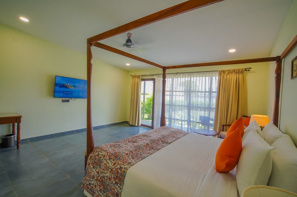 Luxury Double Room, Lake View
