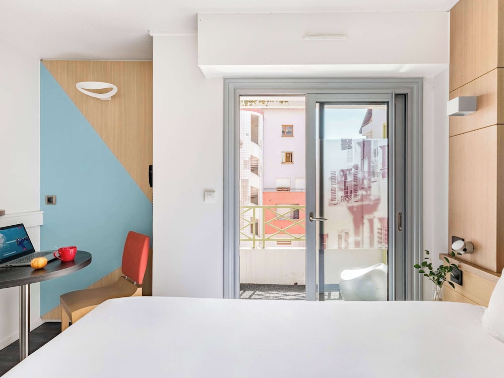 Room, 1 Twin Bed photo 3