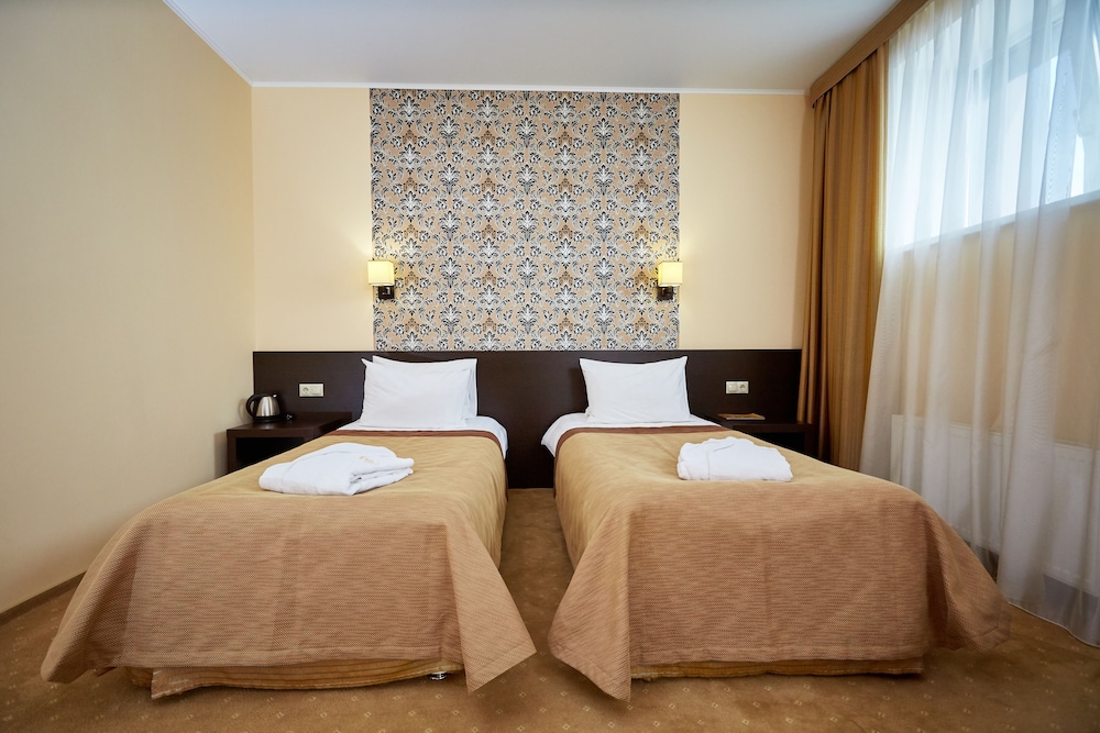 Standard Twin Room photo 3