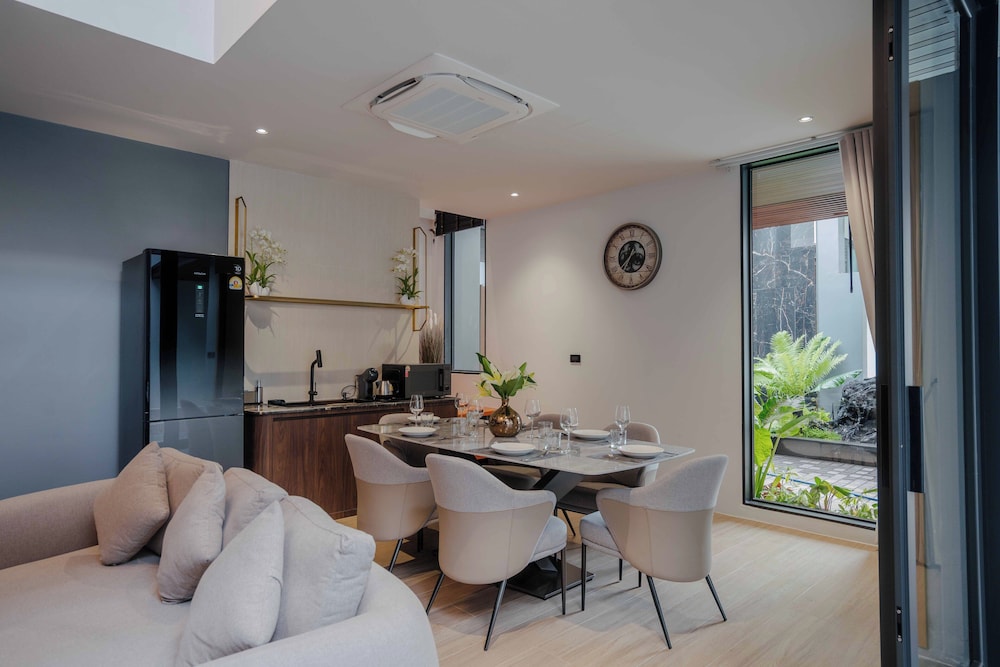 Private Pool Villa with Onsen - Photo 18