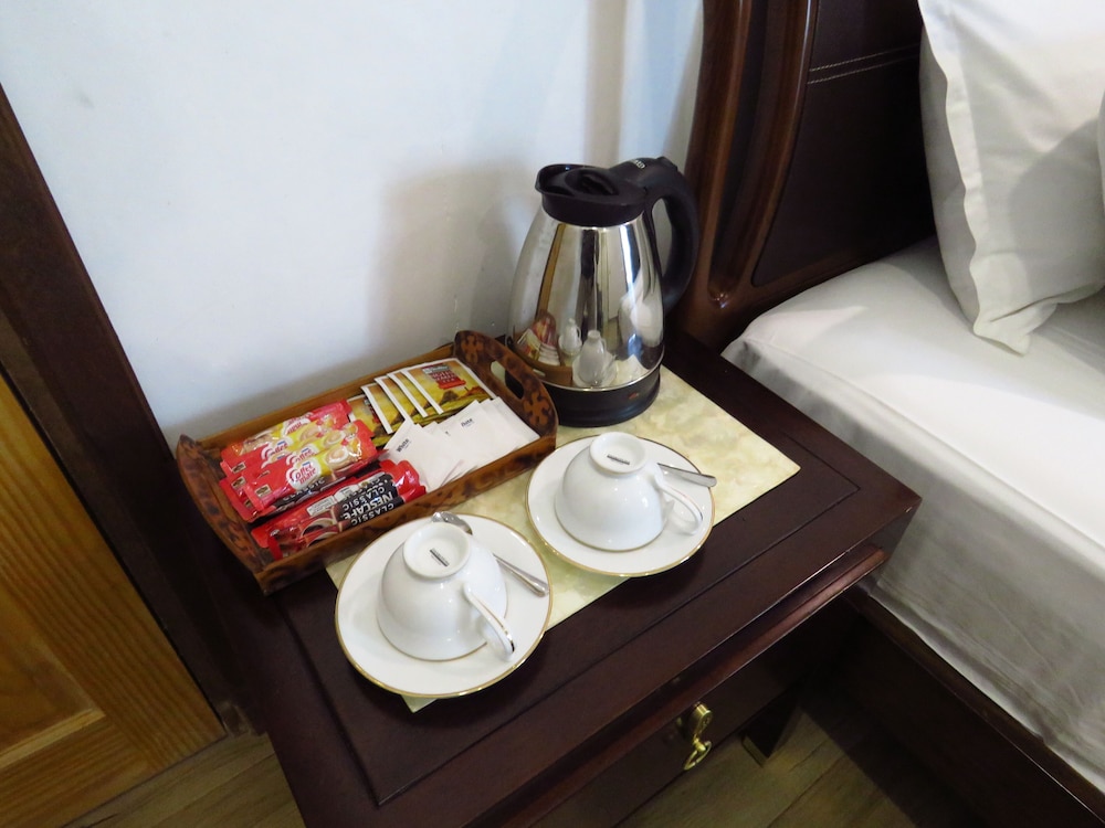 Deluxe Double Room - Photo 8