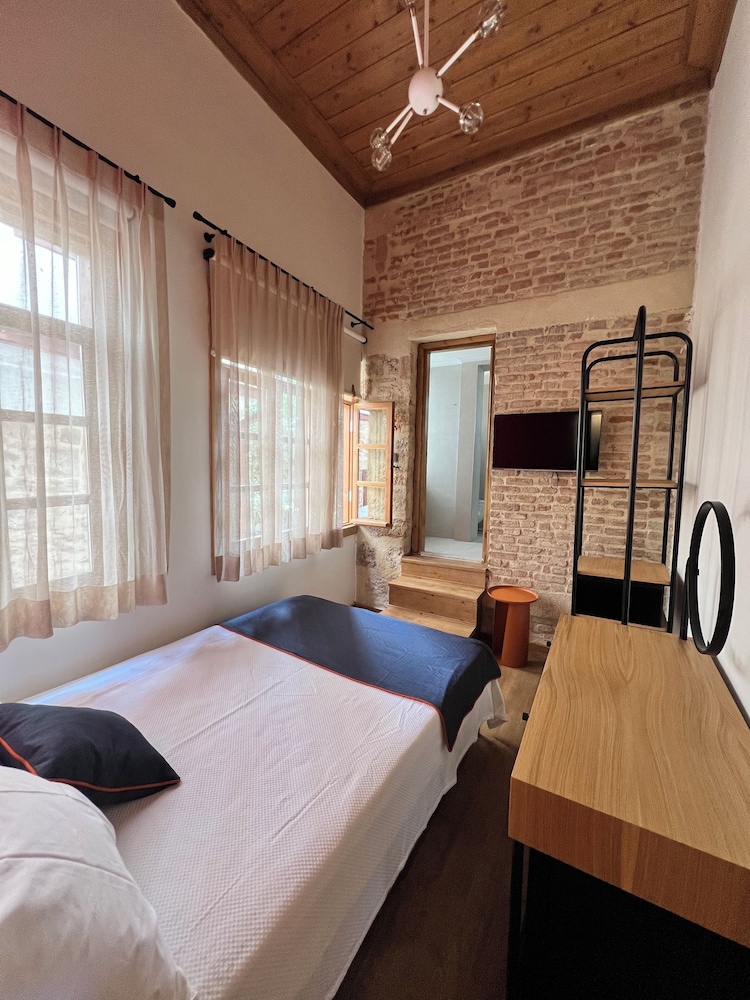 Standard Single Room, City View