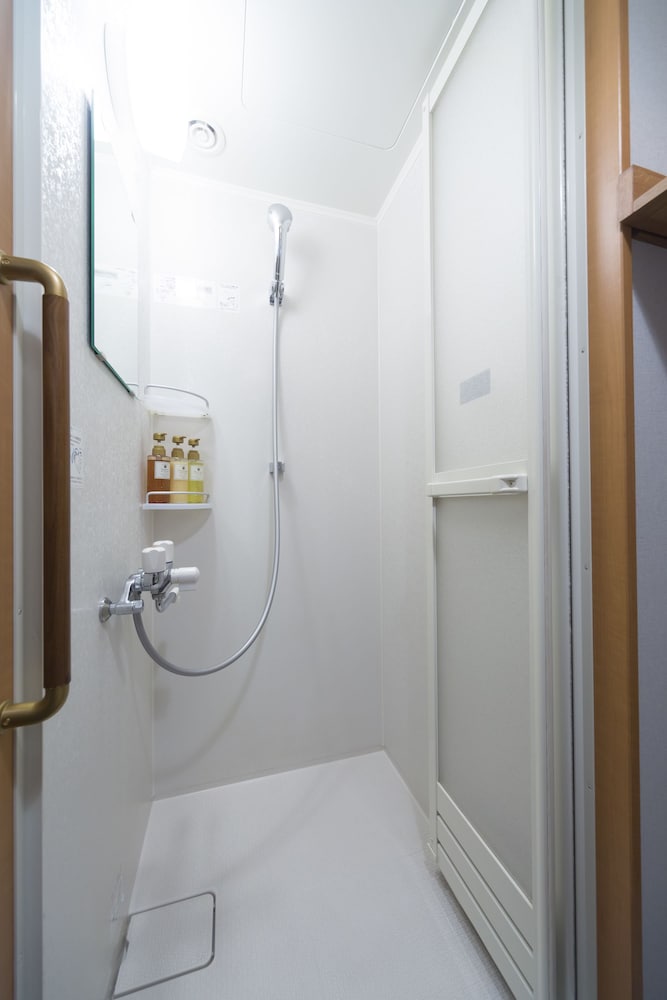 Double Room - Photo 8