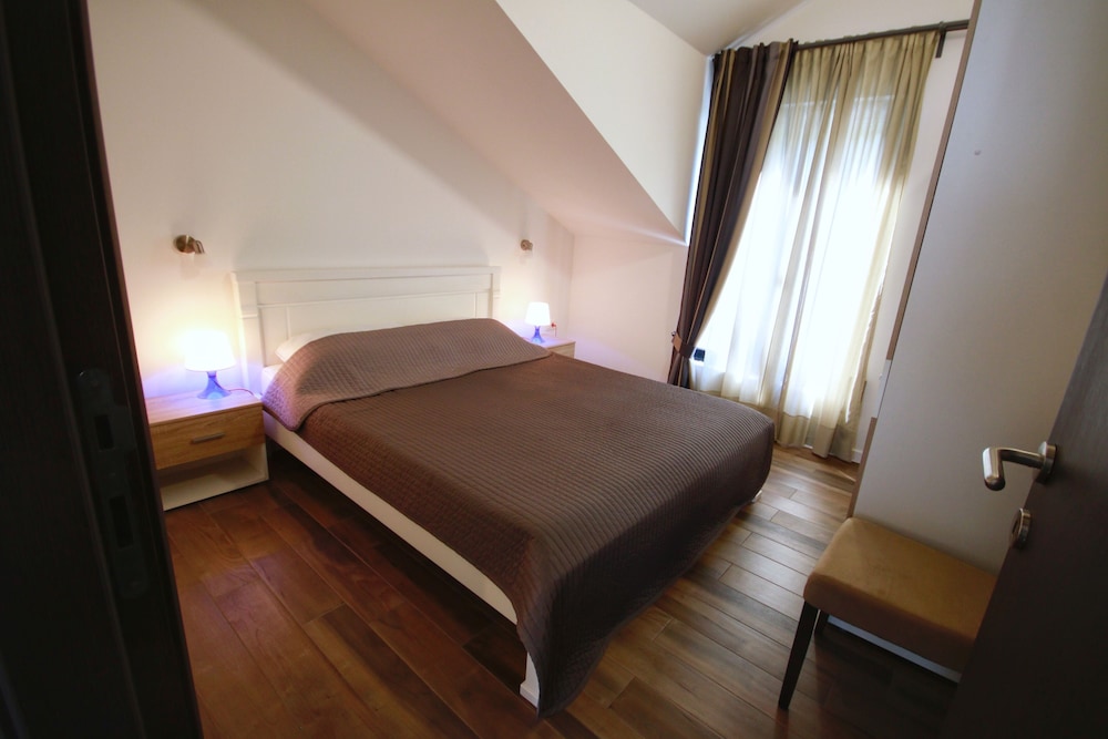 Deluxe Apartment, 1 Bedroom, Sea View, Beachfront (4)