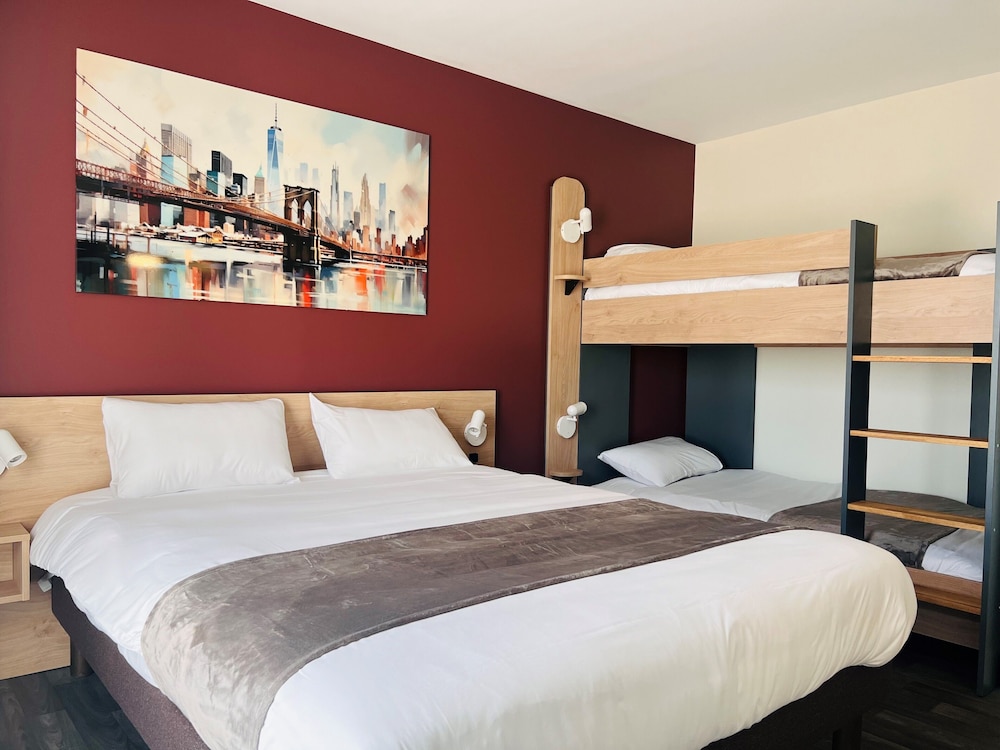 Superior Quadruple Room photo 1
