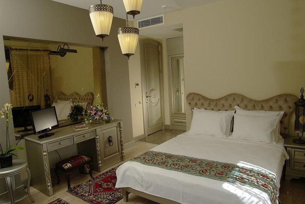 Standard Double or Twin Room photo 2
