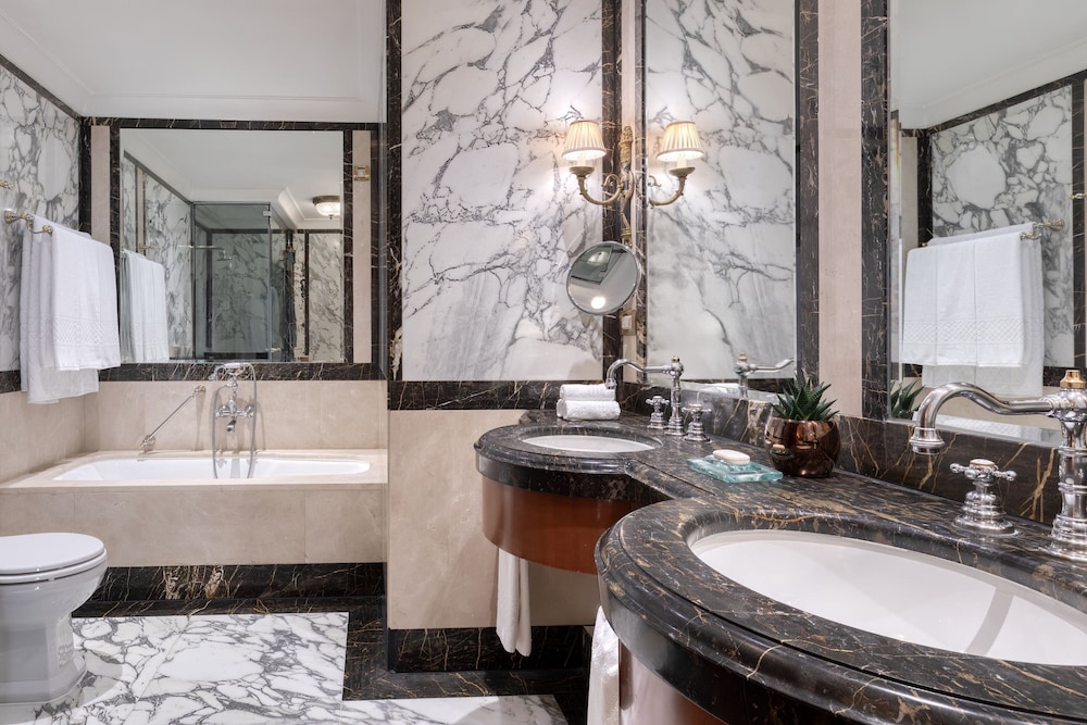 Grand Suite, 2 Bedrooms, City View