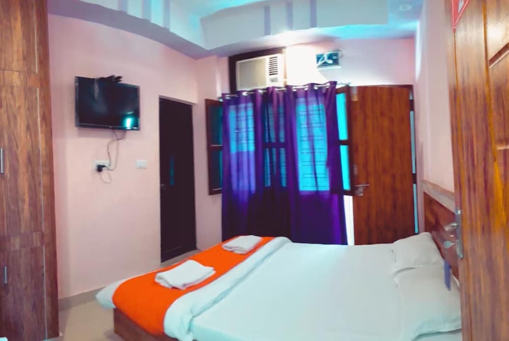 Deluxe Double Room, City View photo 1