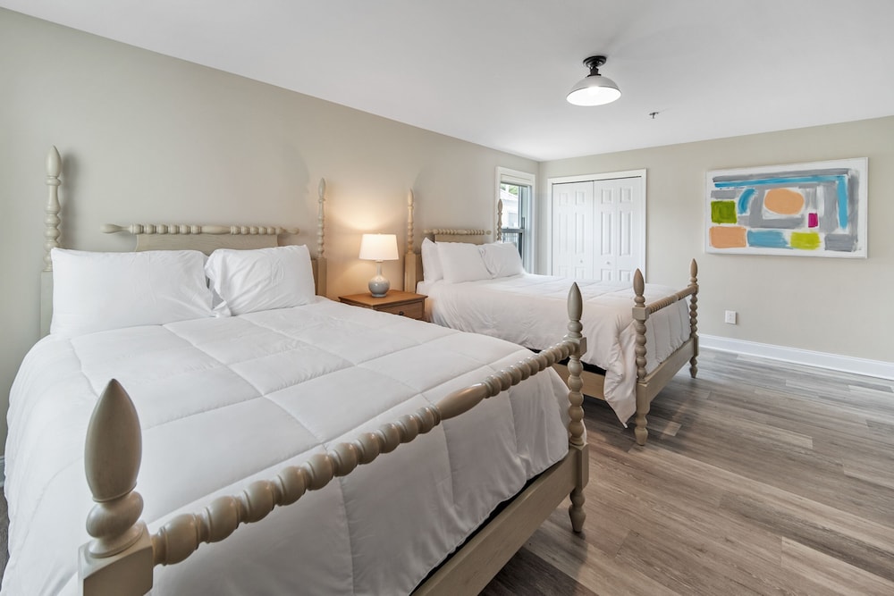 Deluxe Apartment, 2 Bedrooms, Ground Floor photo 1