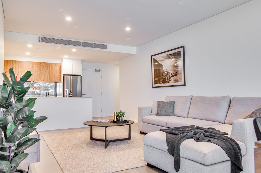 Deluxe One Bedroom Apartment