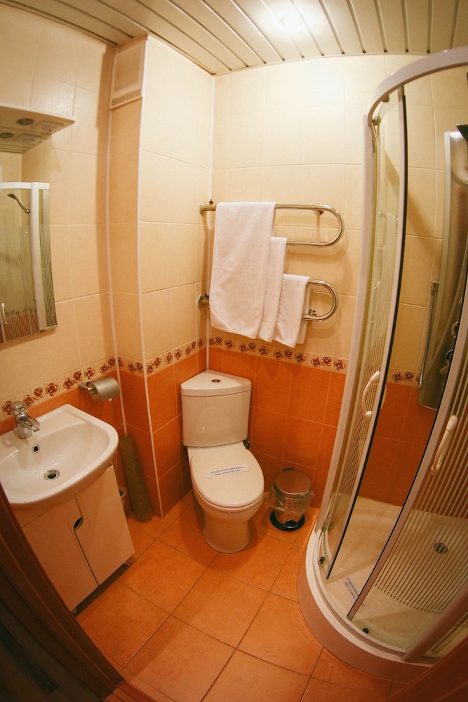 Standard Twin Room photo 3