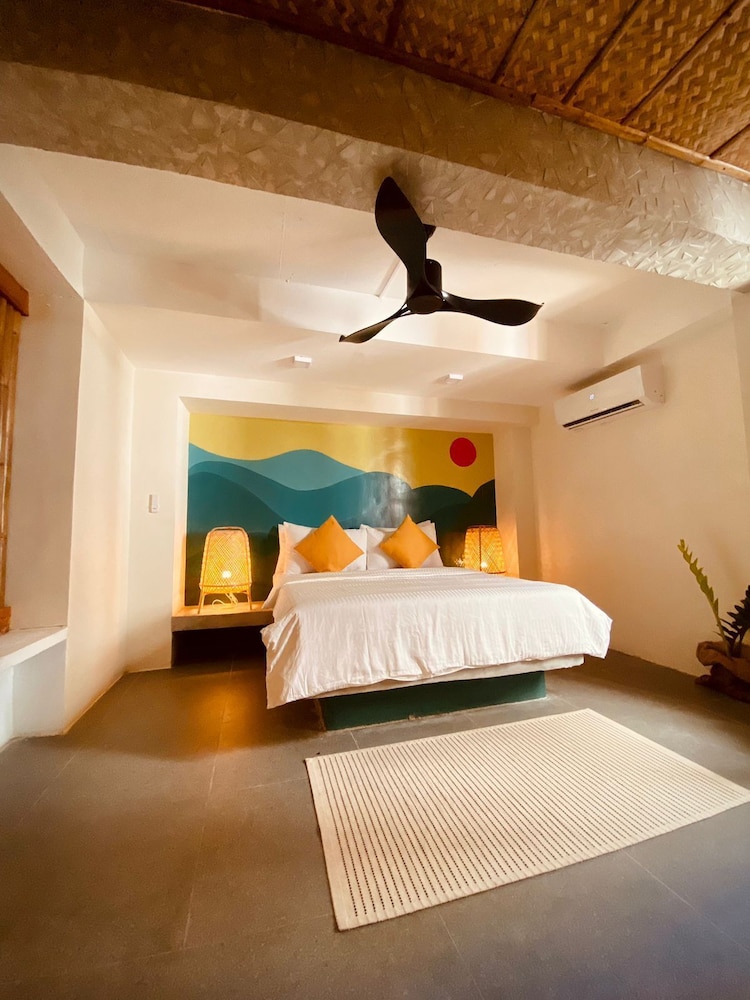Quadruple Room - Photo 1