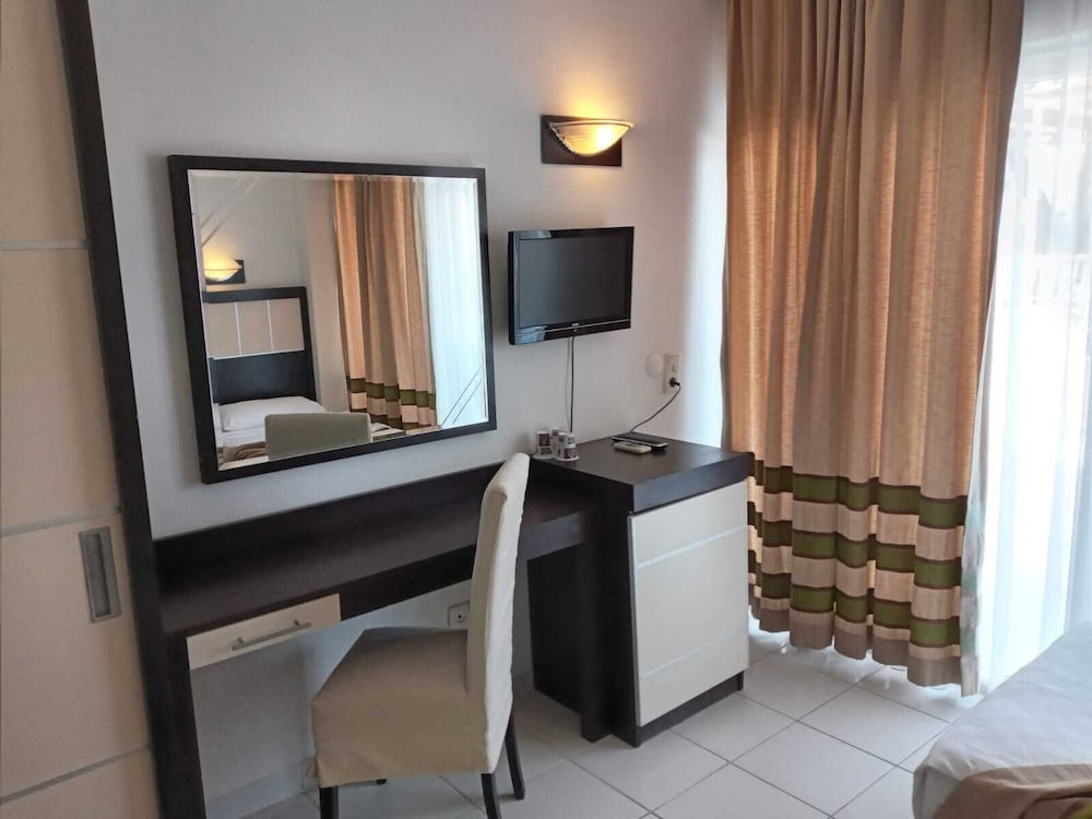 Standard Double Room, Balcony photo 1