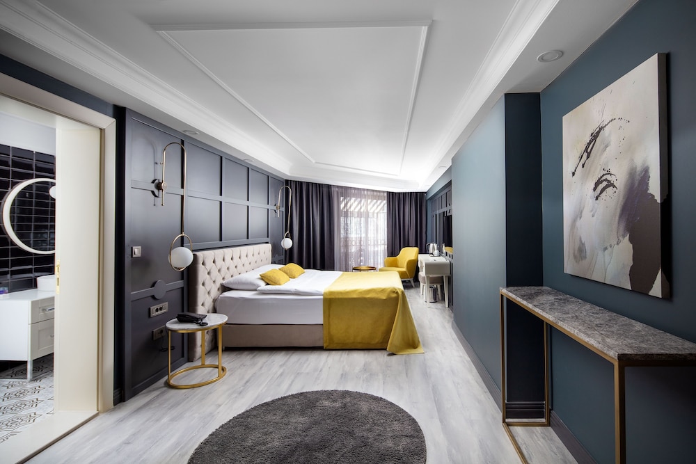 Superior Room - Photo 1