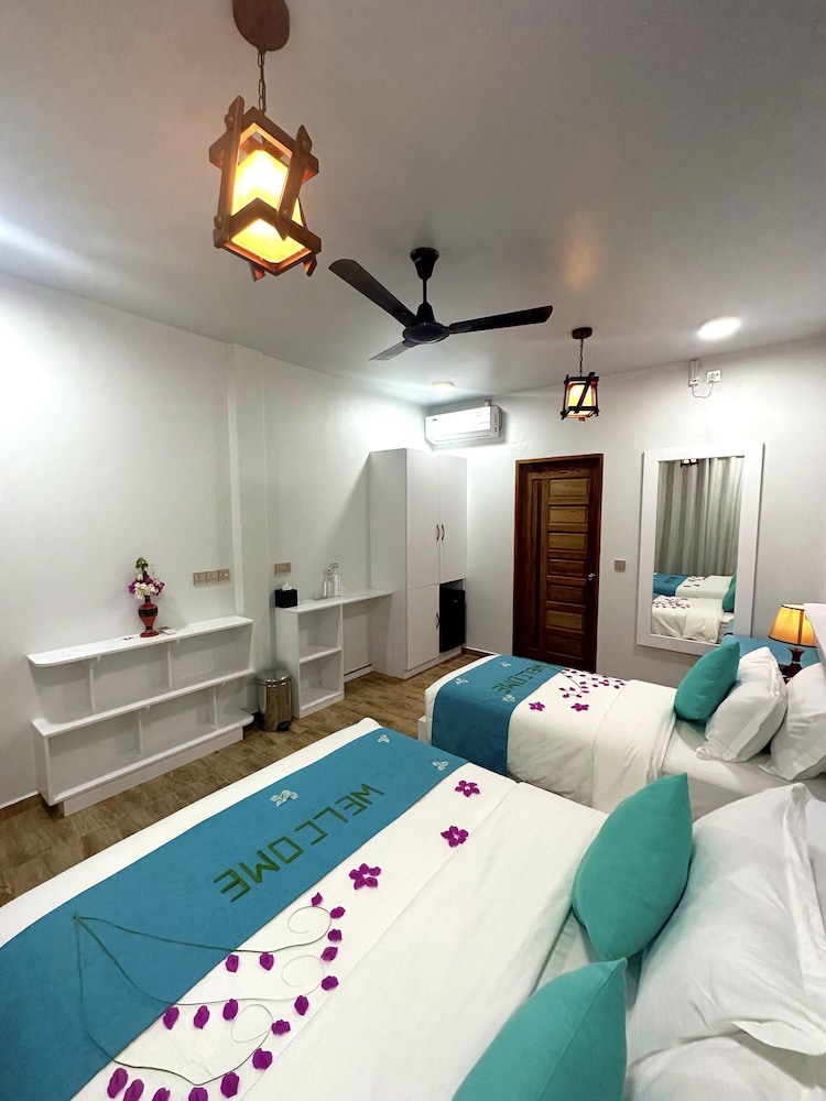 Family Quadruple Room, Garden View photo 2