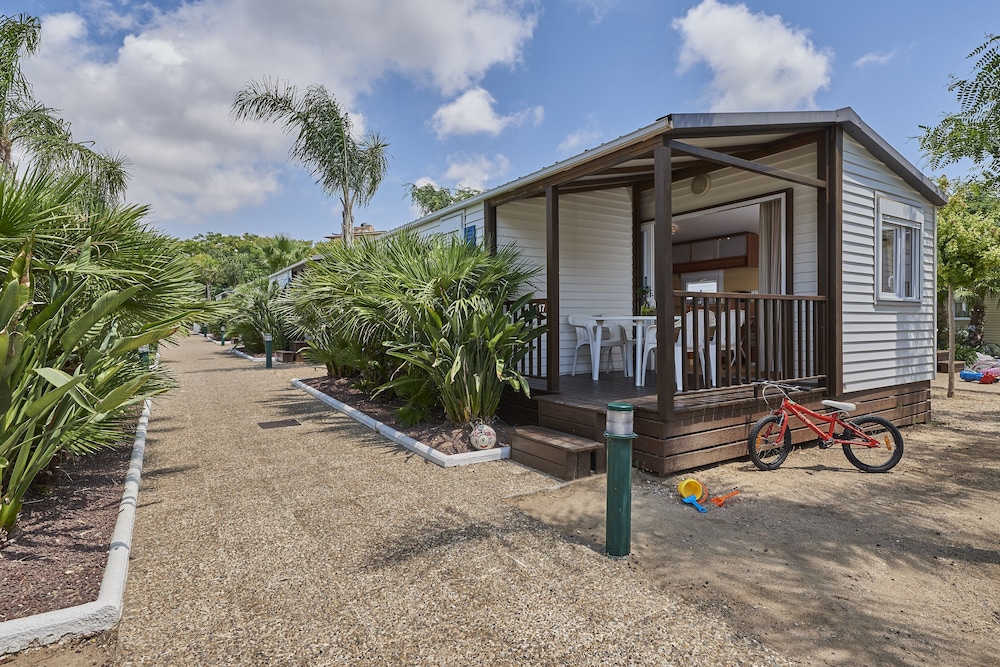 Bungalow, 2 Bedrooms (Bahia) (3 people) photo 2