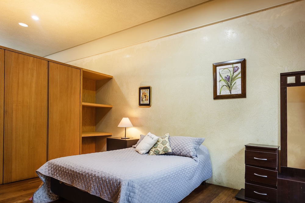 Presidential Suite photo 1