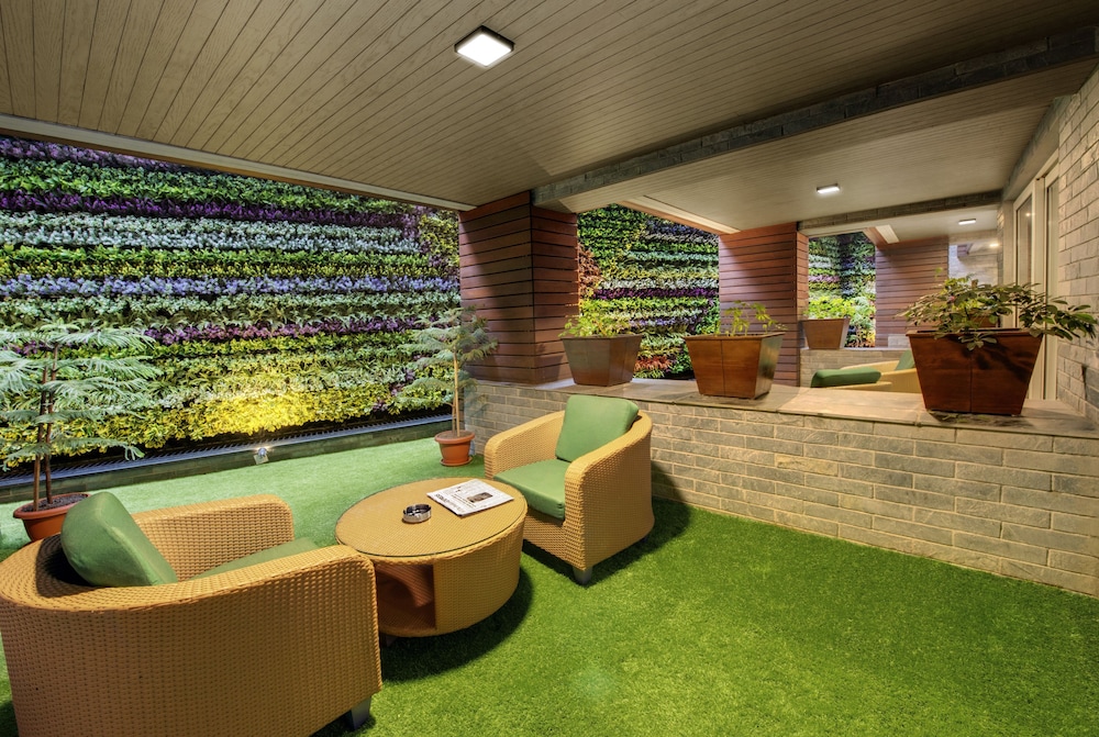 Superior Garden Room photo 2