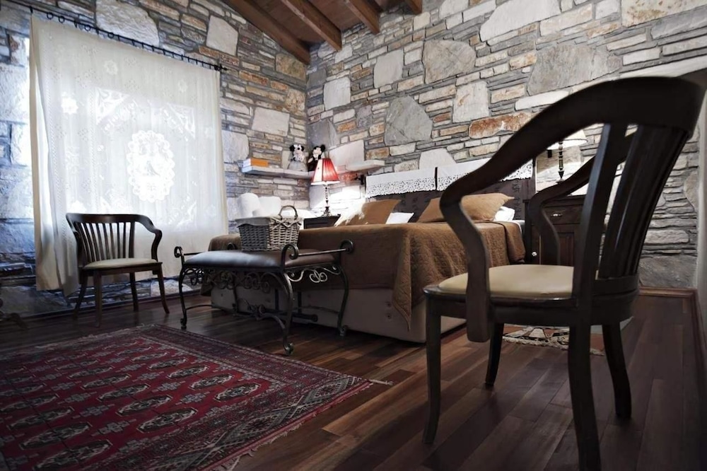 Royal Suite photo 3
