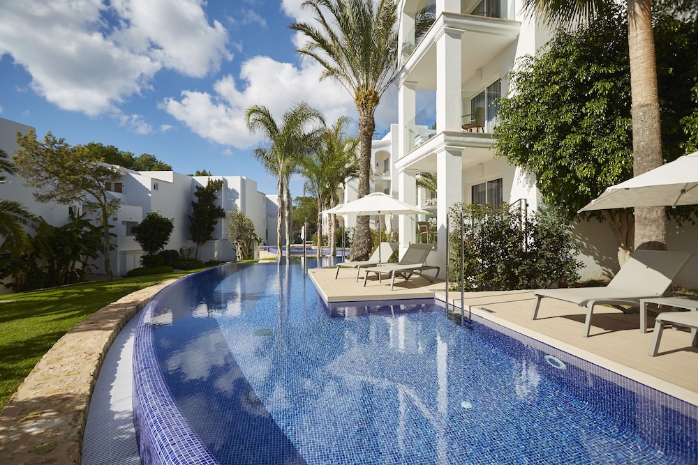 Superior Double Room (Adults Only)