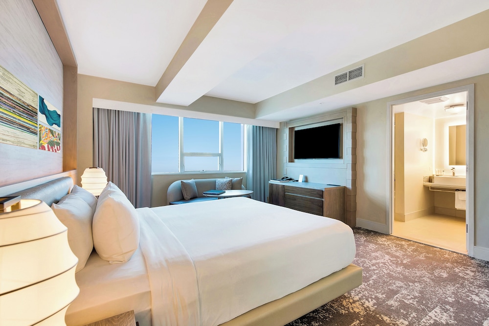 Ocean View King - Photo 1