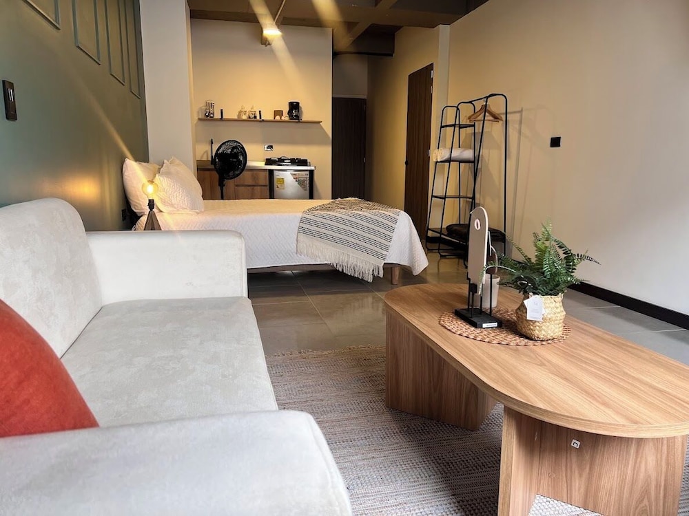 Deluxe Studio, 1 Double Bed, Kitchenette