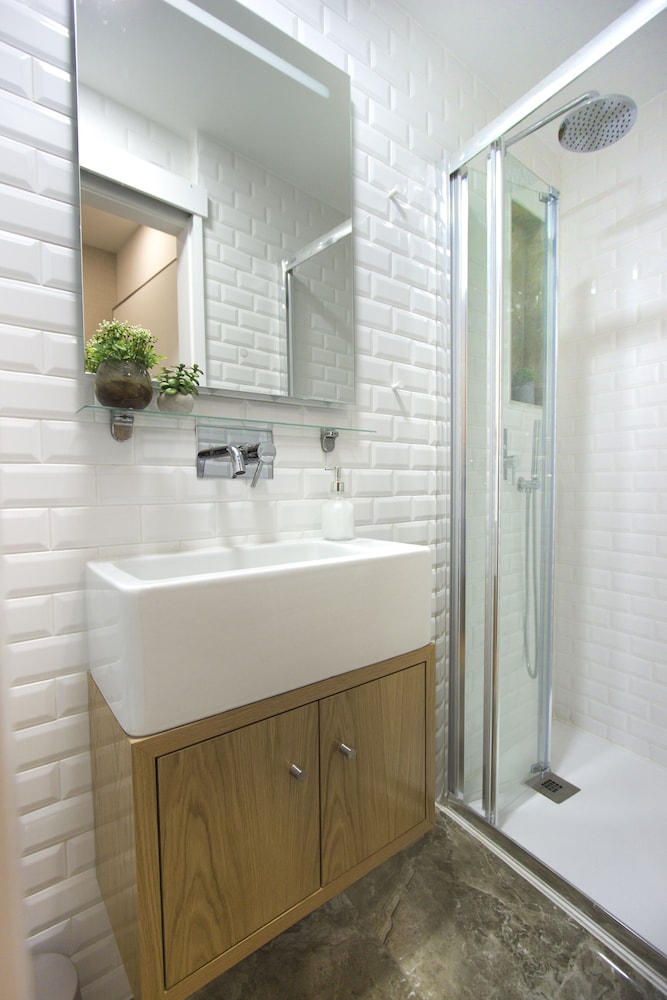 Standard Apartment - Photo 27