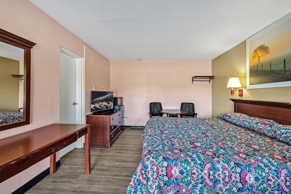 Business Room photo 2
